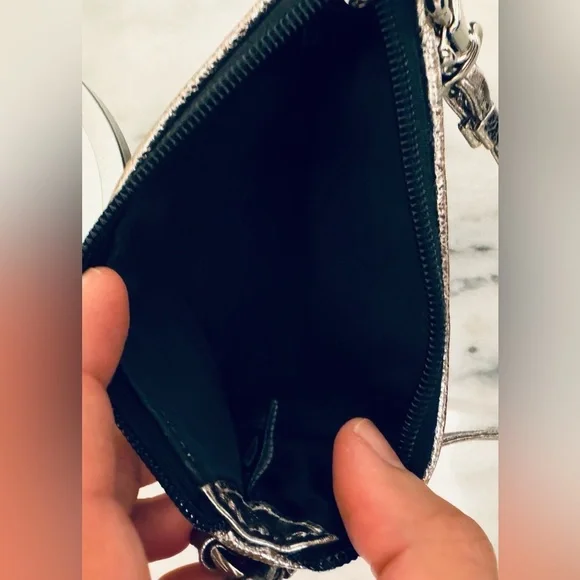 Coach Women's Black Silver Trim SIGNATURE POPPY 1941 Wristlet and Dust Bag - Picture 6 of 8